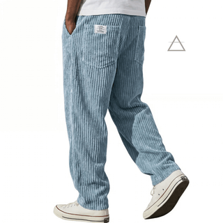 Pantalon Jules pour homme en velours côtelé céleste, à coupe ample et taille élastiquée avec cordon de serrage.⠋