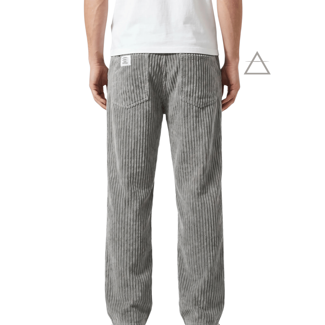 Pantalon Jules pour homme en velours côtelé gris perle, à coupe ample et taille élastiquée avec cordon de serrage. Vue de dos. 